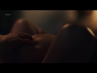 Elisabeth moss nude the handmaid's tale s01e05 (us 2017) 1080p web