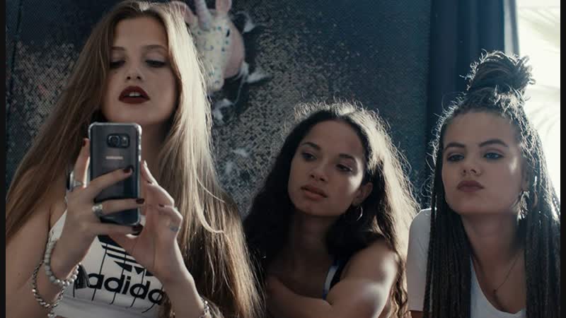 2017 porn video – Синева в моей голове / blue my mind 2017
