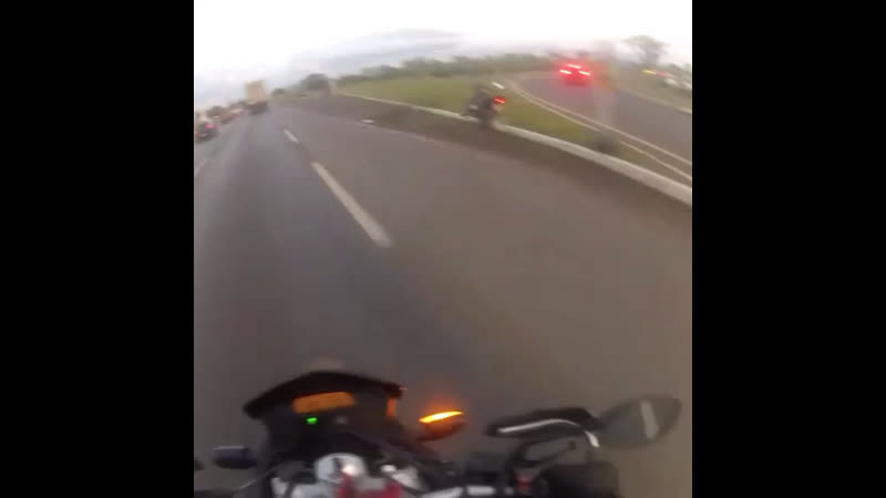 Мотоциклисту оторвало голову