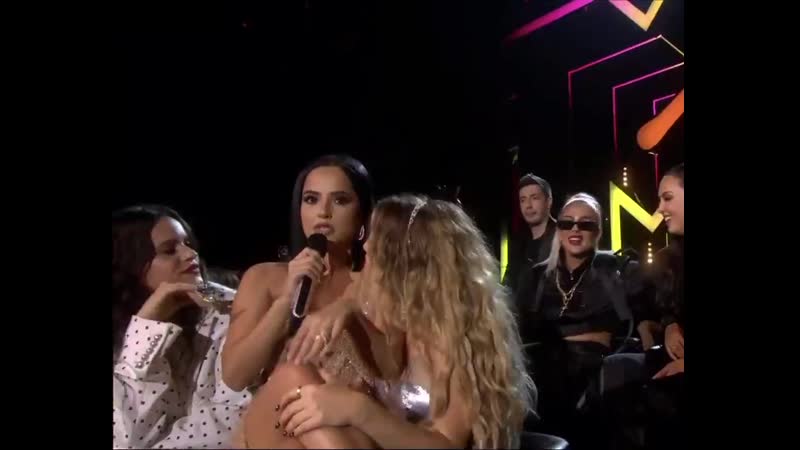 Becky g, rosalia, sofia reyes mtv ema 2019