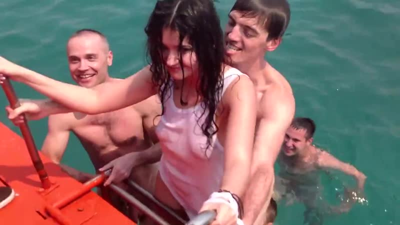 Ролики с порно на берегу моря - 2000 секс роликов подходящих под запрос