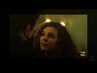 Selina kyle x bruce wayne | vine