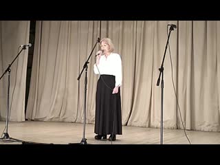 Жены офицеров