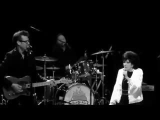 Miss wanda jackson w/ the dusty 45's, full show (mostly), bluebird theater, denver 4/11/11