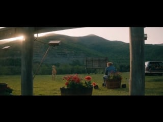 Deer scene in three billboards outside ebbing, missouri