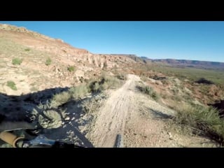 Gopro׃ andreu lacondeguy conquers king kong with karma grip