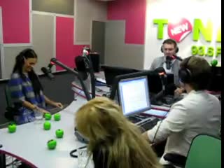 Секси певица таня терешина драка в эфире newtone fm