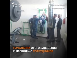 Молодые в тюрьме и принятые меры