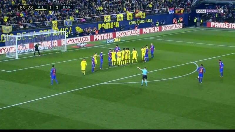 1xbet месси гол со штрафного