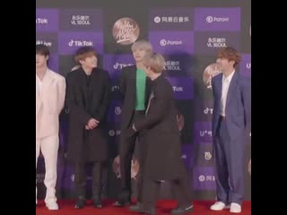 Leave me alone jungkooks smile jikook cute