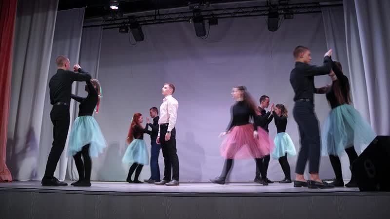 Квн 2019 танец "позвони мне, позвони"