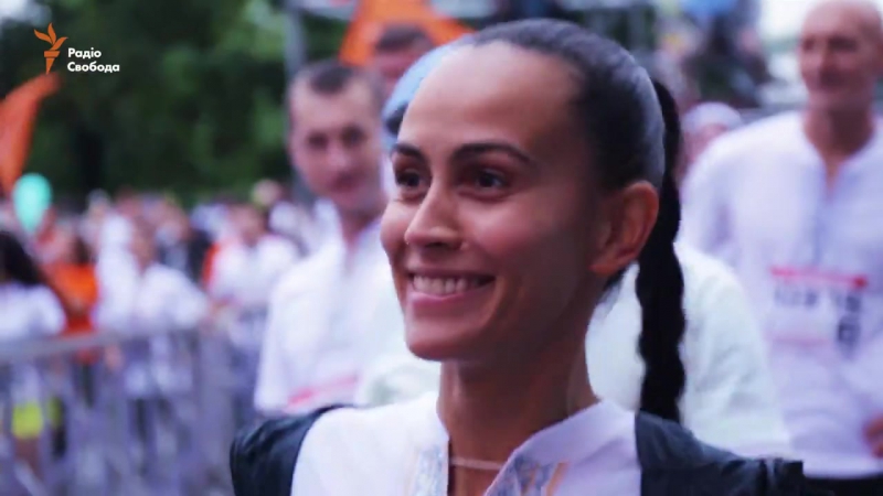 У києві відбувся святковий благодійний забіг у вишиванках!