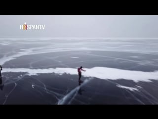 Carrera sobre el lago helado más profundo del mundo