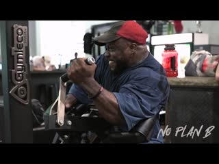 Shaun clarida trains back & biceps 16 weeks out from mr olympia 2023