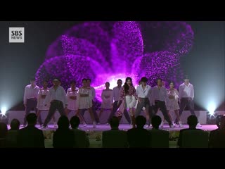 Hyuna flower shower [summit "asean" 25 11 2019 ]