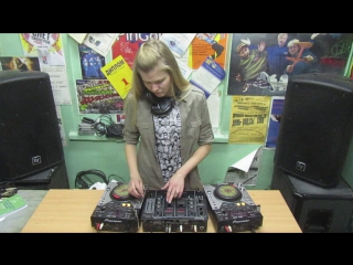 Dj bolya