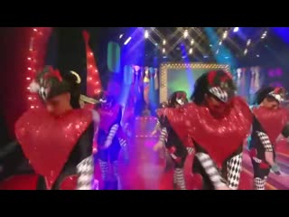 Showtanzgruppe inteam showtanz alice im wunderland bei hessische weiberfastnacht 2018