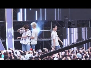 160721 bts boys with fun @ ocean world's wave pool dj party