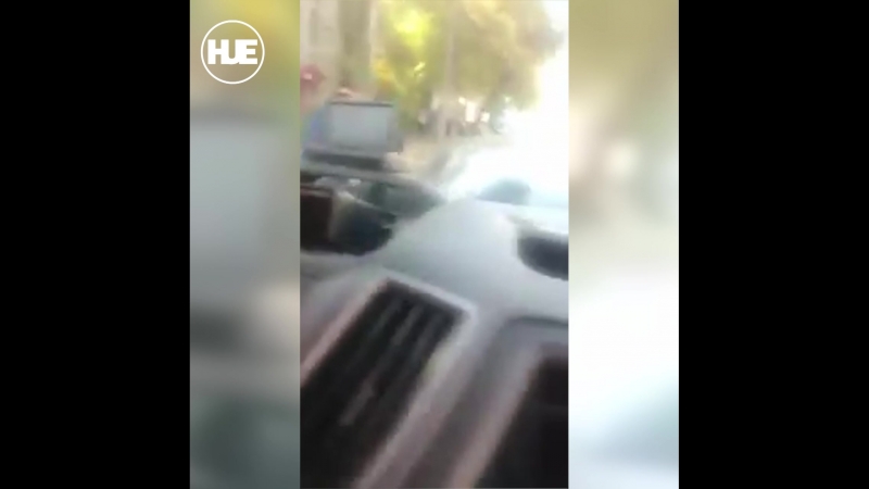 В алма ате недовольный мужчина избил водителя скорой помощи