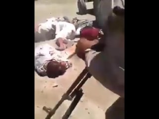 Iraqi military are porn militants of isis front of camera +18