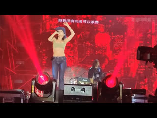 Lexie liu manta | 12 08 23 | no more sad songs (amber's solo concert in shanghai)