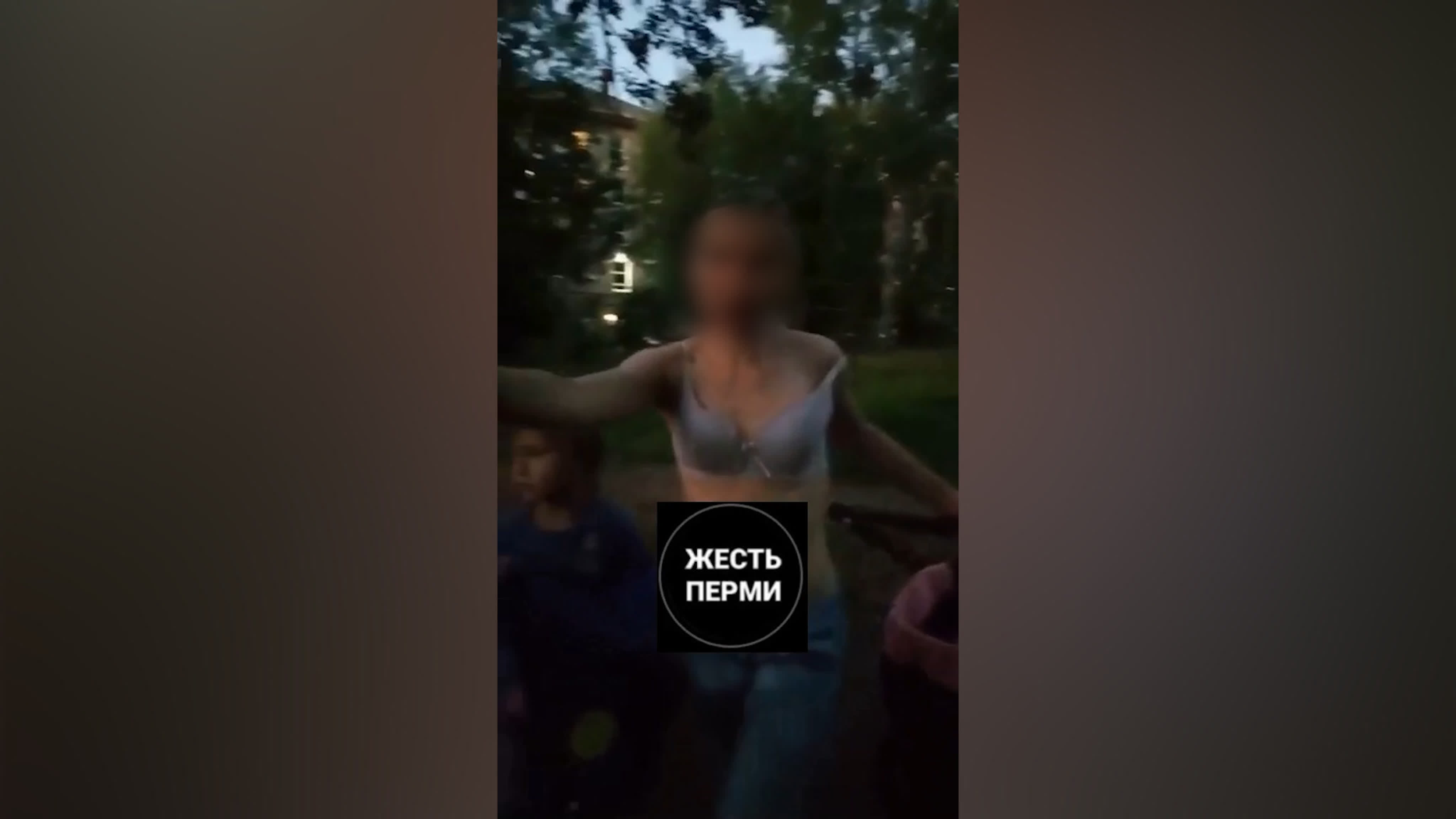 мама без трусов и сындочь и мама без трусов 