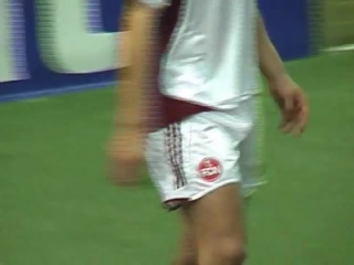 Maik wagefeld bulging 8