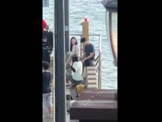 210118 irene (red velvet) @ 'double patty' making