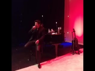 Patrick bruel répétitions lors du troisième concert au théâtre mogador 09 05 2016