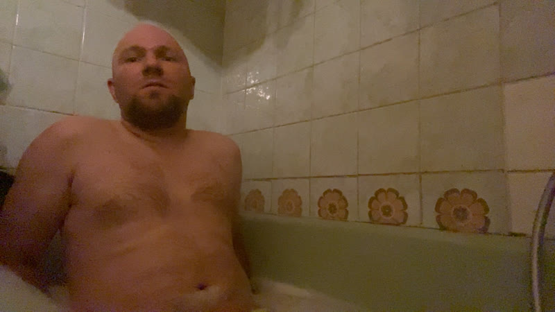 Sklaveandreas porn video – Sklaveandreas im bad