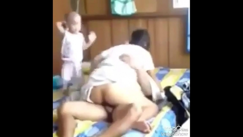 Жалаңаш сүйкімді қыздар