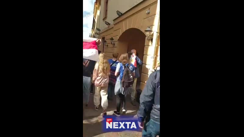 Бастующие рабочие возглавили многотысячное шествие в гродно (1)