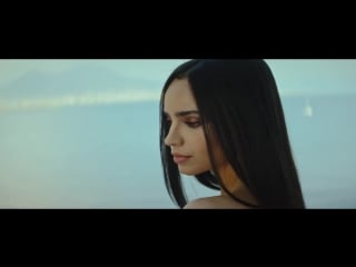 R3hab x sofia carson rumors