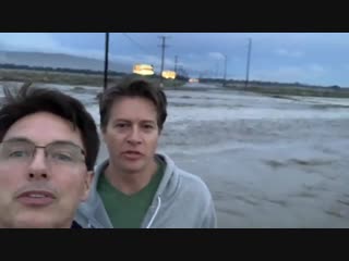 #fanfamily we have had almost a years rain in one day here in #palmsprings and all roads are washed out