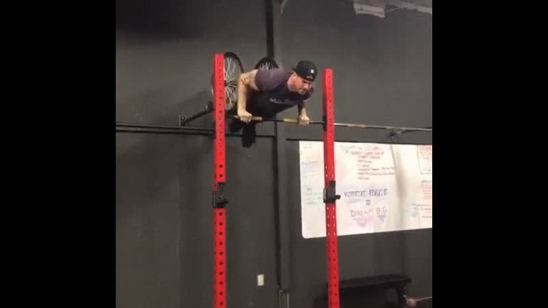 Уважение парню edf;tybt gfhy