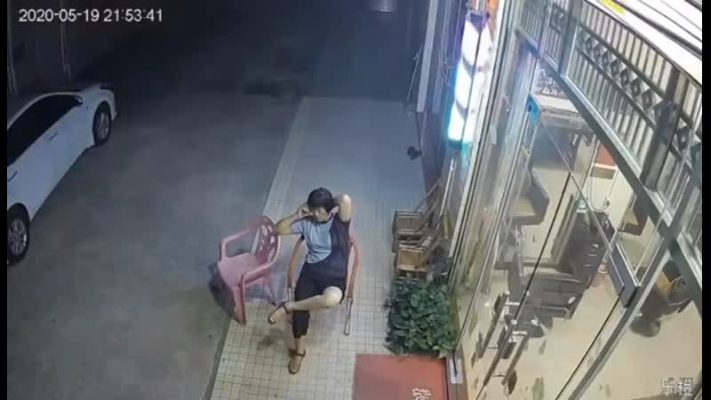 Перепутала педали