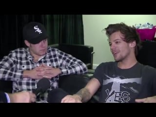 New | niall and louis making the promise that they will come back after the hiatus! m