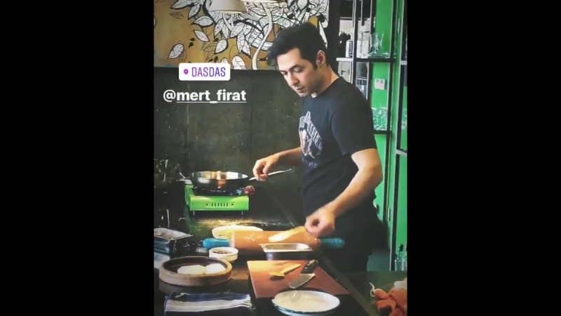 Мерт на кухне театра das das 1