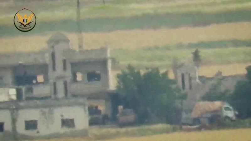 Боевики группирои "джейш аль наср" заптурили тачанку сирийской армии в хувейсе, север хамы#1