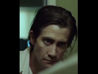 Jake gyllenhaal in nightcrawler (mirror scene)