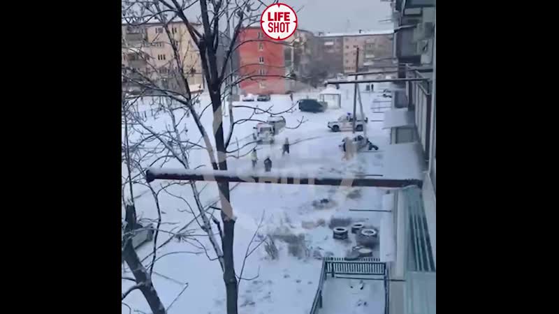 В биробиджане копы открыли огонь по автомобилю, которым управлял пьяный водитель