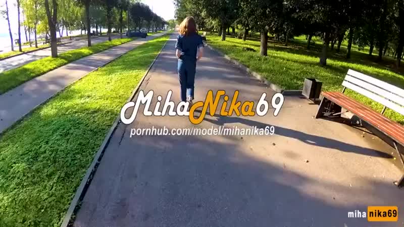 Russkuju devochku snjali na ulice mp4