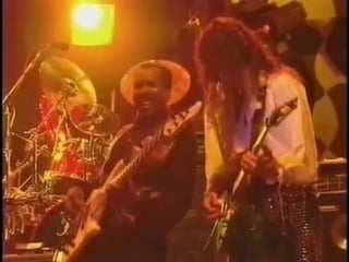 Joe walsh feat brian may, steve vai & joe satriani rocky mountain way guitar legends, seville 1991