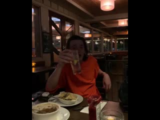 Subpost 7 swipe right sparkles to see some random pics videos i took in la uwu 🤭 i ha ( 936 x 750 ) mp4