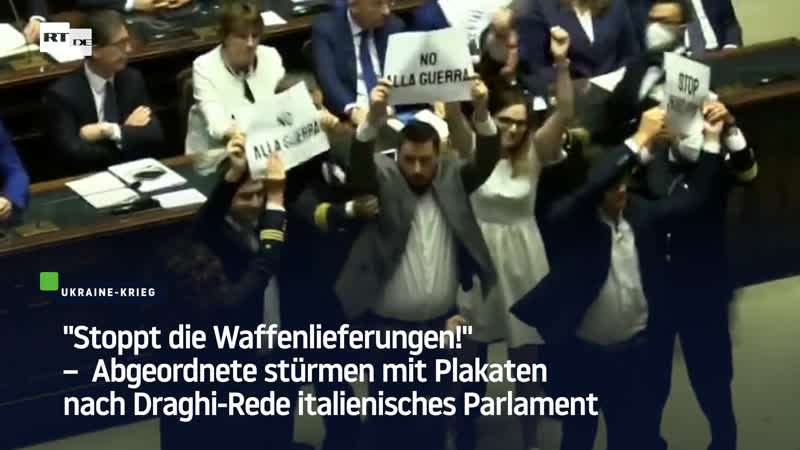 "stoppt die waffenlieferungen!" – abgeordnete stürmen mit plakaten nach draghi rede italienisches parlament