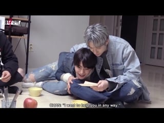 Chanjeong (jeongin and chan) being soft for 10 minutes straight