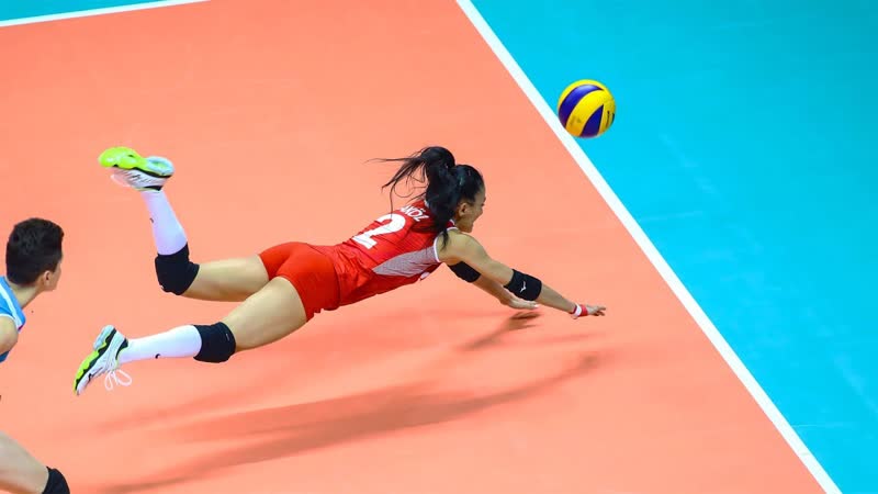 Simge akoz amazing volleyball libero crazy saves (hd)