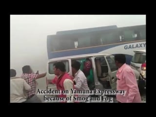 Worst accident on yamuna expressway due to dense fog and smog drive and ride safe guys