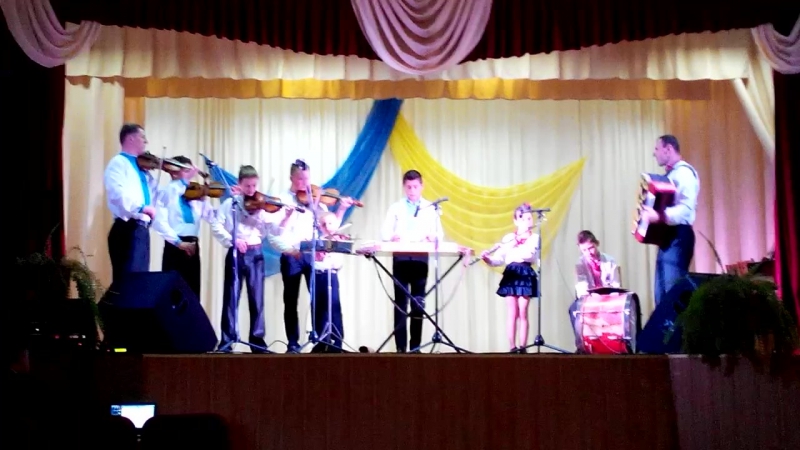 Оркестр народних інструментів