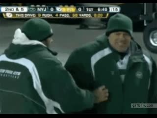 Mark sanchez wipes a booger on mark brunell